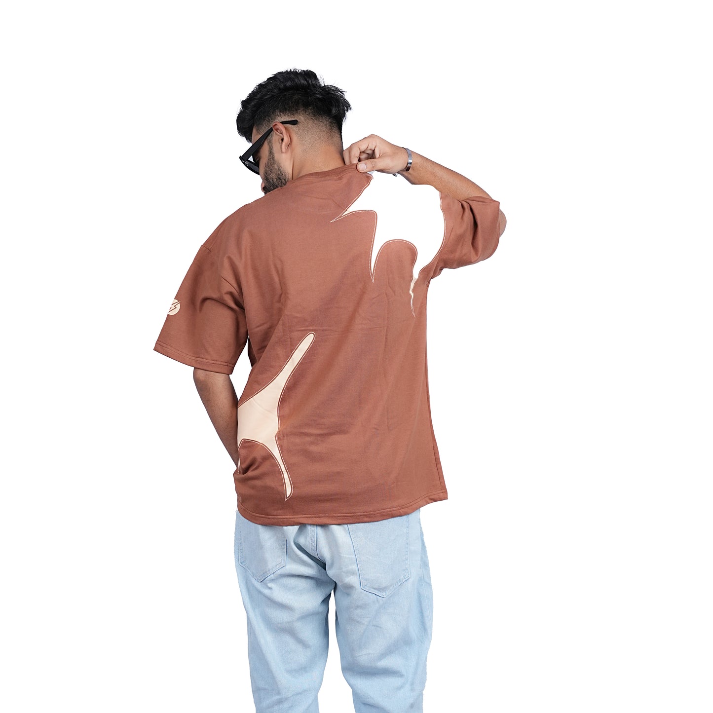 Patch abstract design, Oversized t-shirt | gender neutral